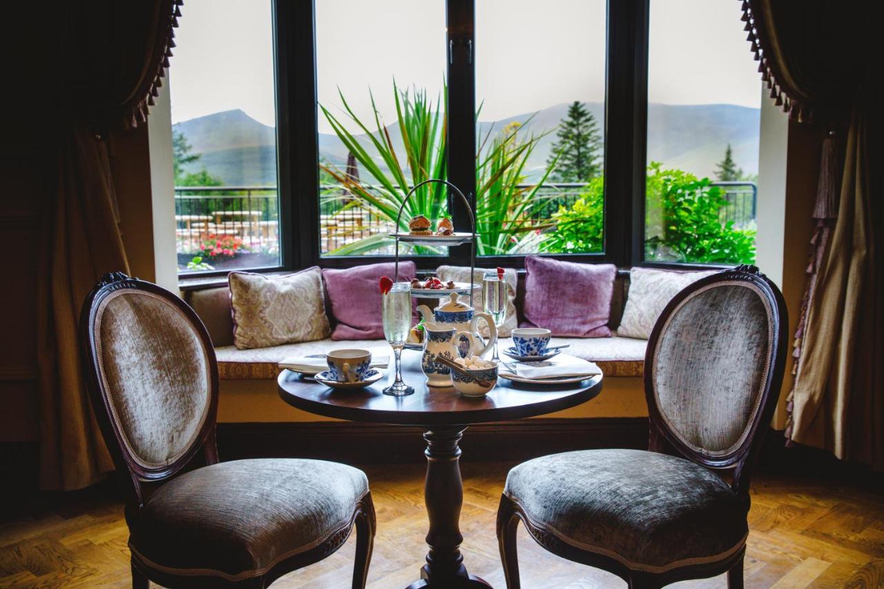 Aherlow House Hotel & Lodges Екстериор снимка
